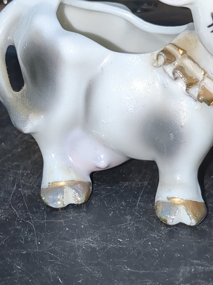 Vintage Cow creamer porcelain made in japan cow65