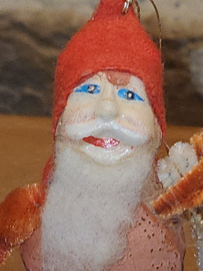 Vintage Putz Style Santa Claus Cardboard Mica Glitter Chenille Pipe Cleaner Figure sc33