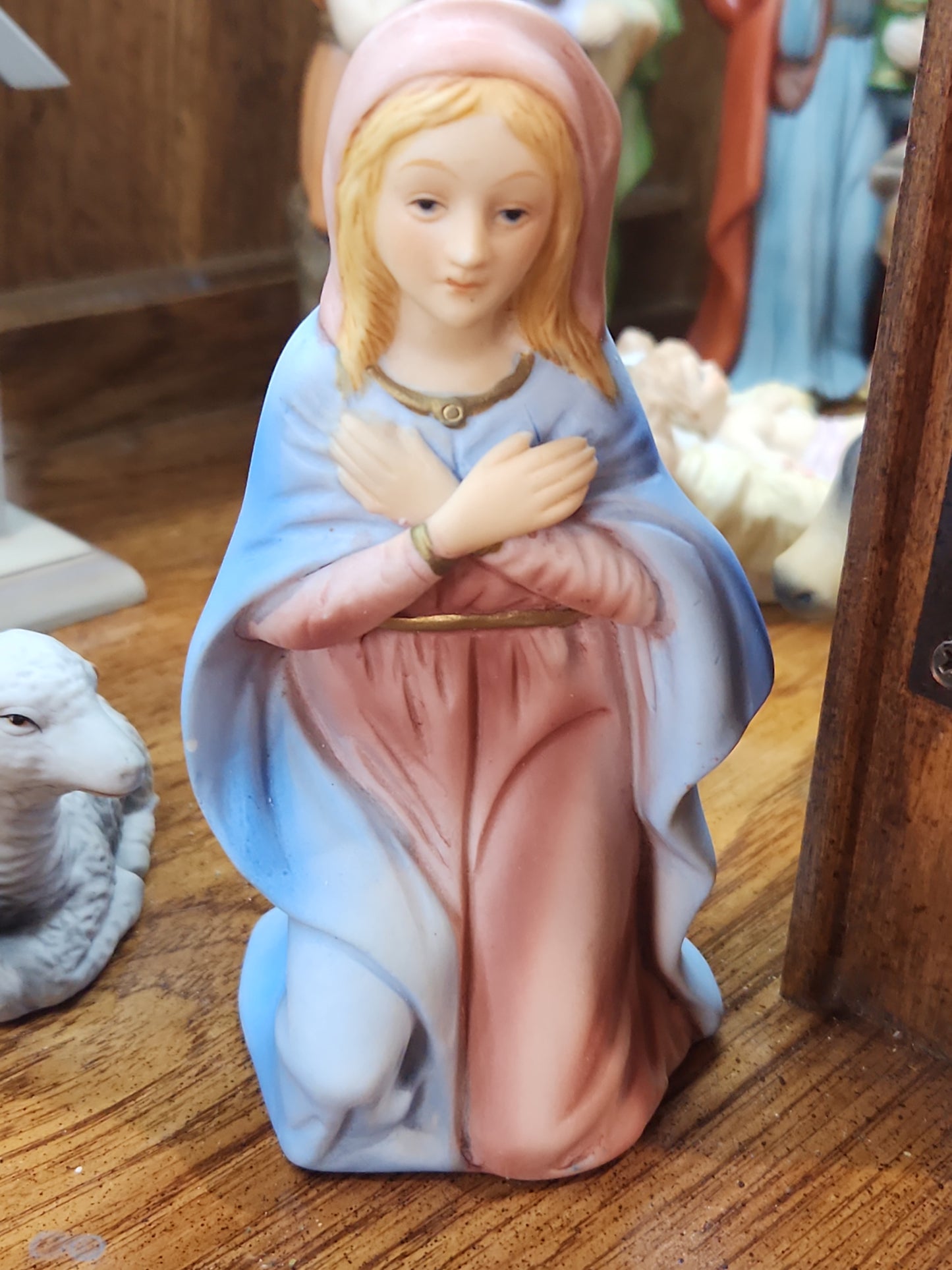 Vintage Homeco 5216 Nine Piece Bisque Porcelain Nativity set