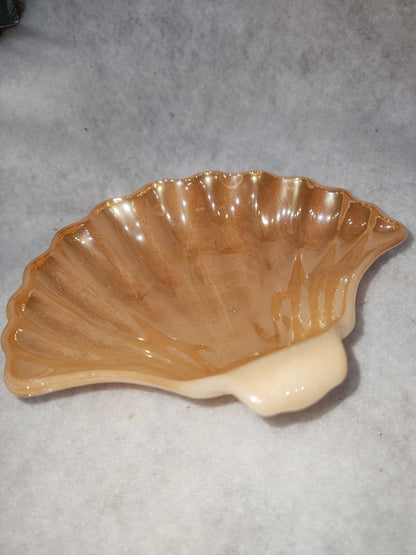 Vintage Anchor Hocking Fire King Peach Lusterware Clam Shell Candy Dish gl605