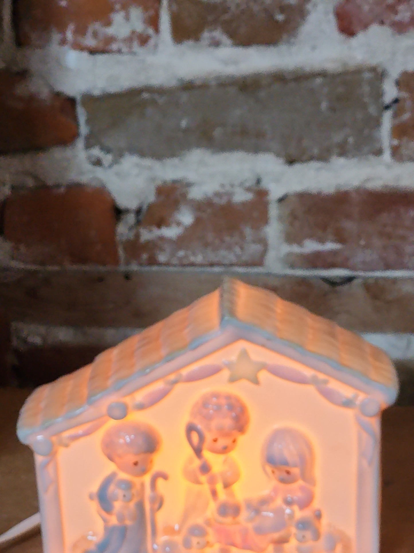 Vintage Precious Moments Porcelain Nightlight Nativity Scene with Light That Works 1992 na7