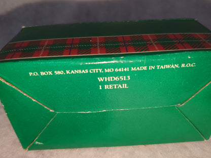 Vintage Scottish Plaid Set Of 4 Christmas Tree solid brass napkin rings br46