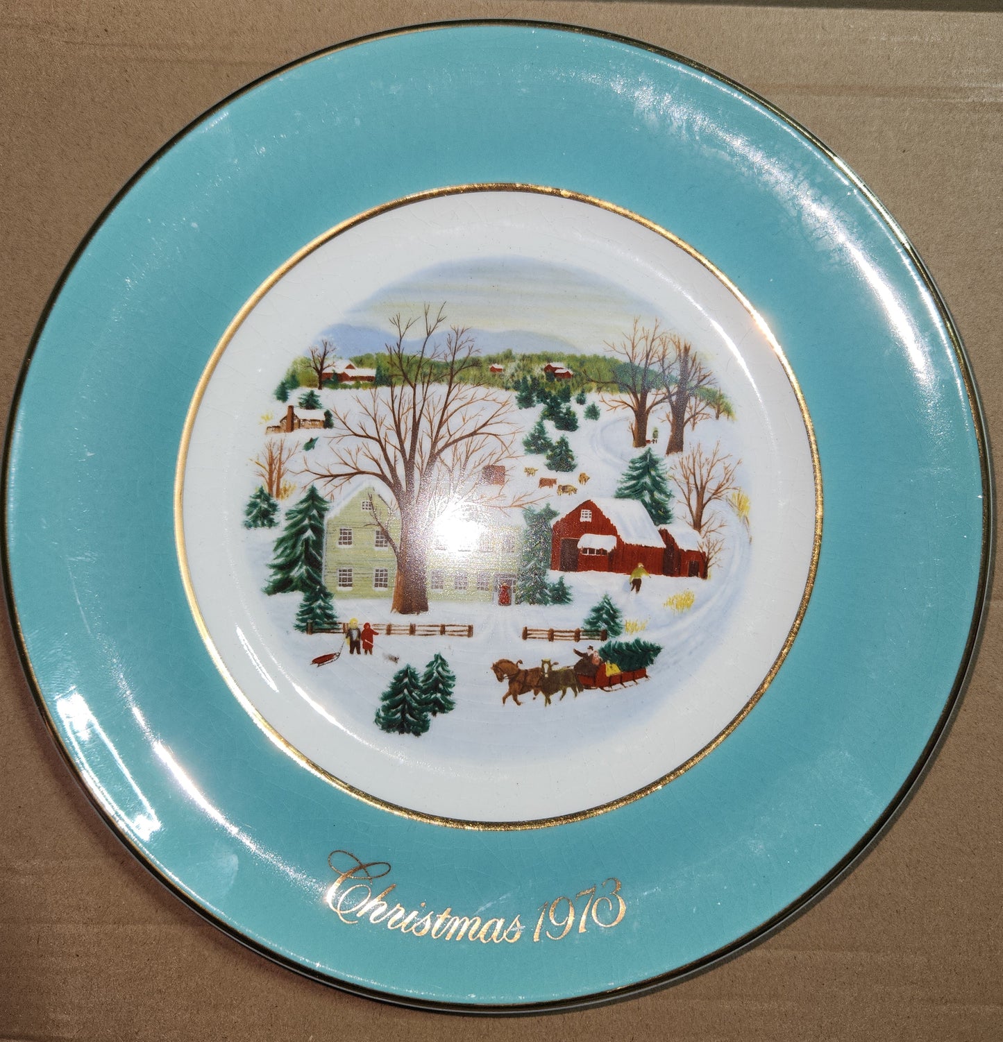 Vintage Avon Christmas Plate Series First Edition 1973 NO BOX Enoch Wedgewood England
