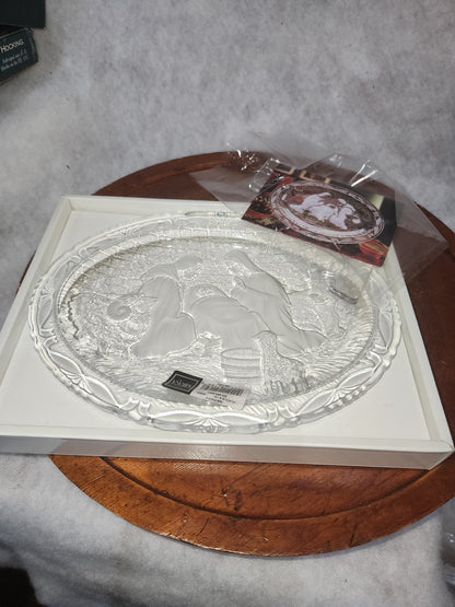 Mikasa Christmas Nativity display platter, trinket Dish, plaque crystal 9" x 7"