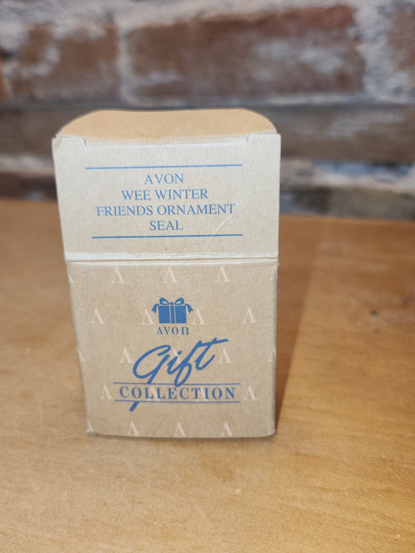 Vintage Avon Wee Winter Friends Display Stand Along With Set Of Four Wee Winter Friends Penguine, Seal, Polar Bear, Eskimo NO BOX ww67