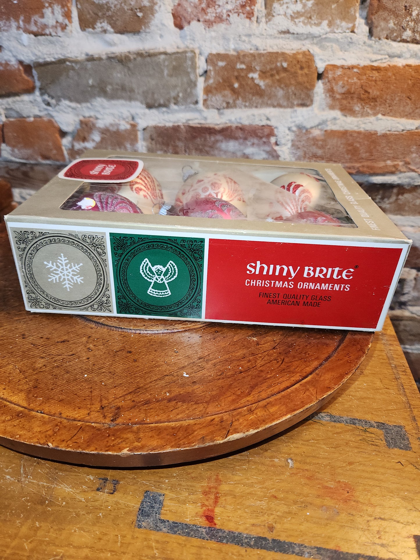 Vintage Shiny Brite Glass Ornaments with Mica Glitter In Box dated 1967 AS IS bo83