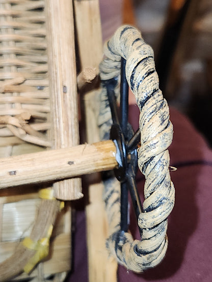 Vintage Bethany Lowe Santa Claus Wearing Wool in a Woven Sleigh With Toys AS IS s90