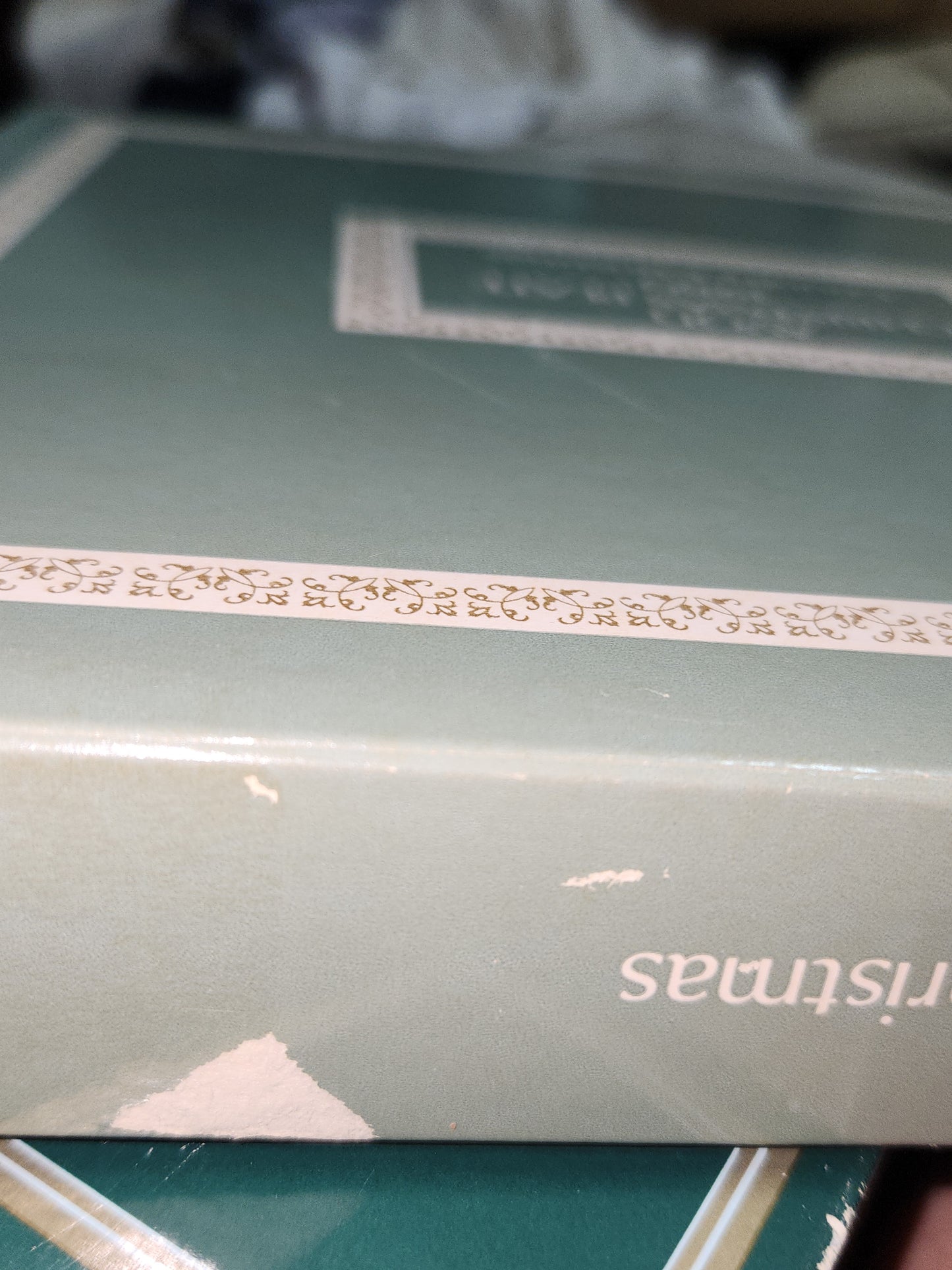 Vintage Avon Christmas 1980 Country Christmas Plate with Original Box. Enoch Wedgewood England