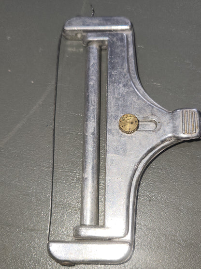 Vintage Metal Adjustable Wire Cutter Slicer w/ Roller Made in Taiwan ki66