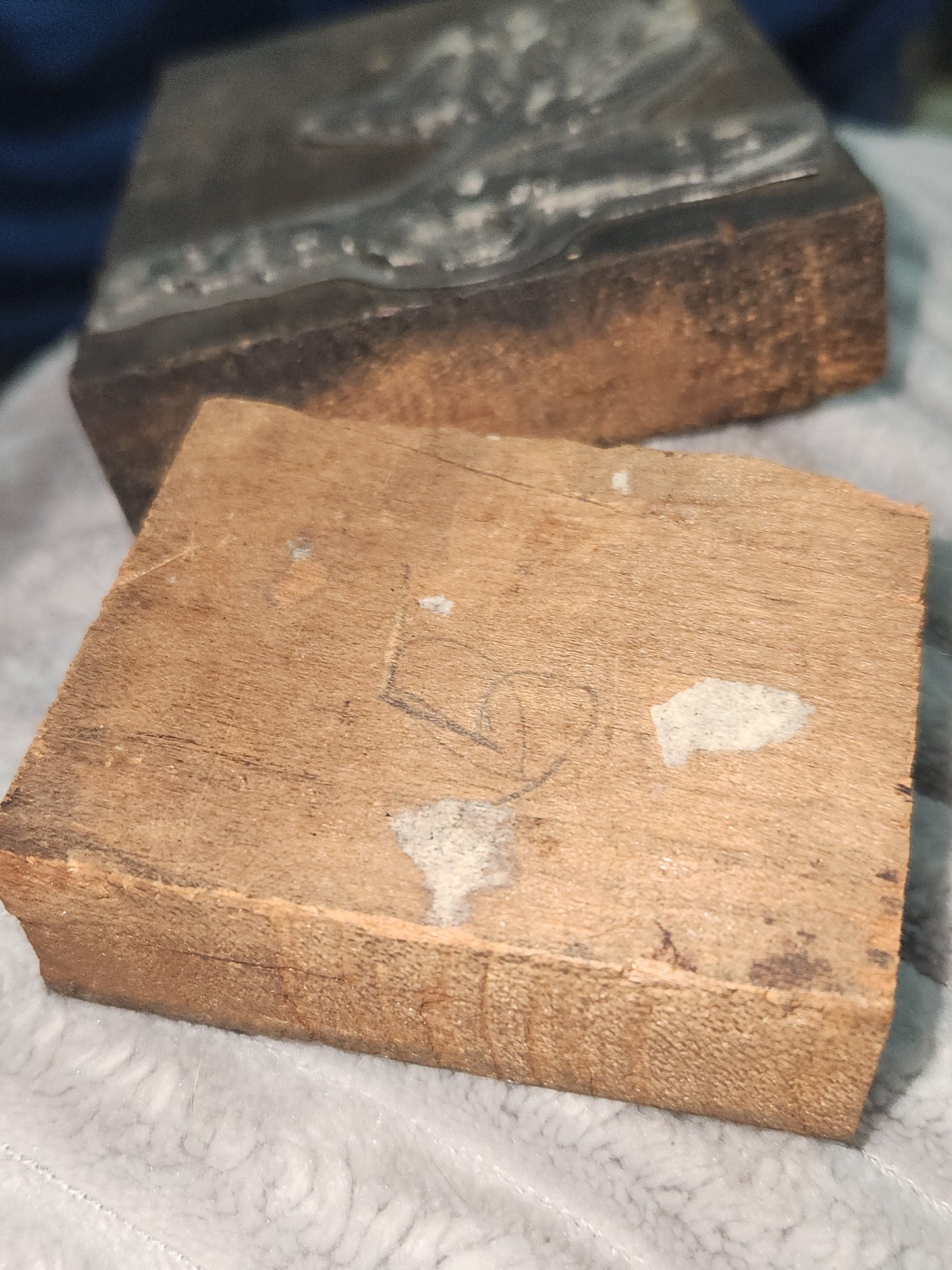 Vintage Wood Metal Newspaper Print Block Printer's Press Easter Lily 2 Blocks pb2e