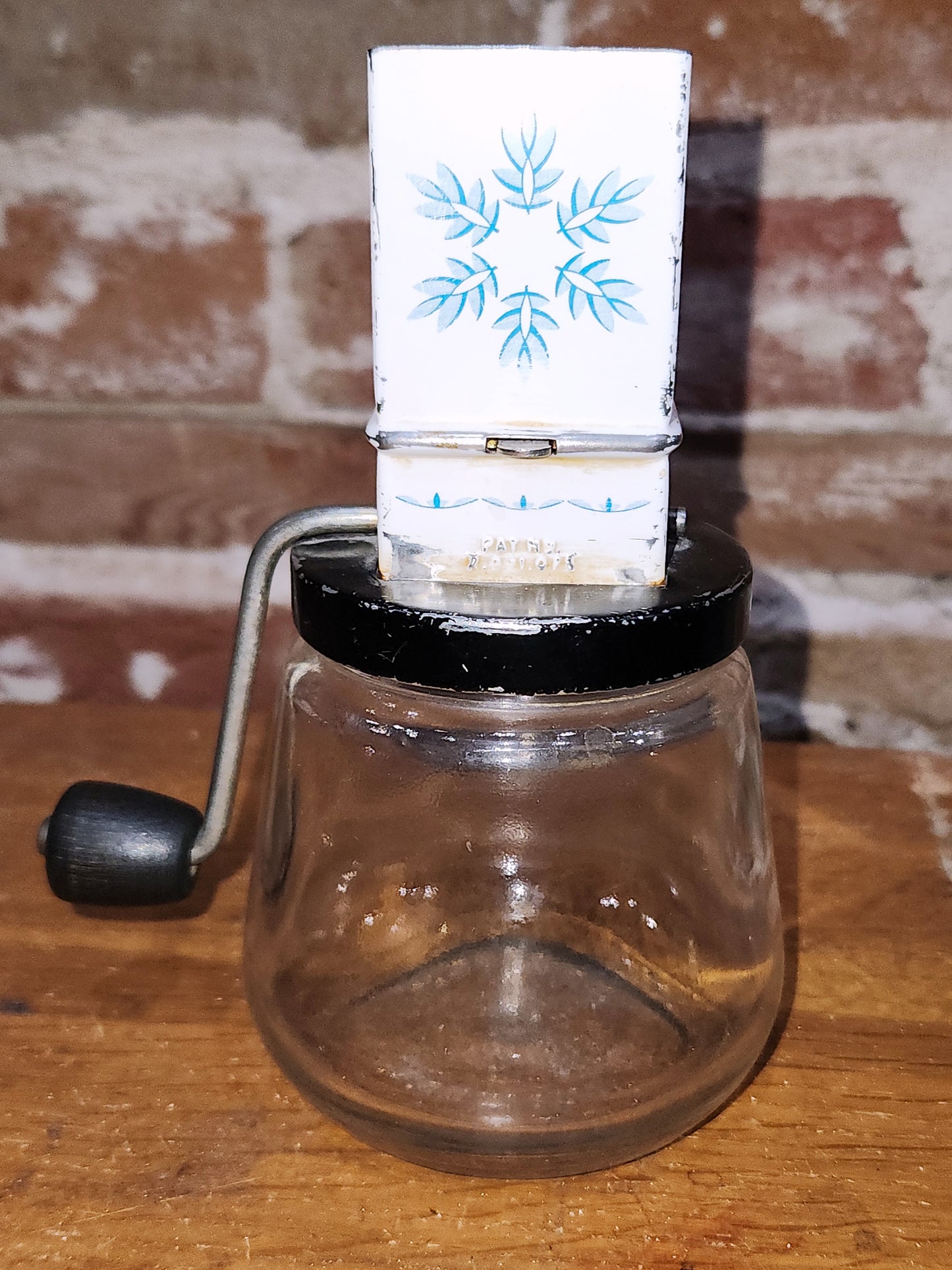 Vintage Androck Nut Spice Grinder with Glass Jar & Snowflake Design #49