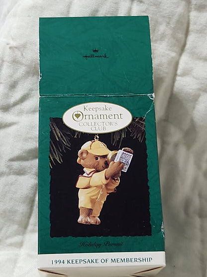 Vintage Hallmark Keepsake Collector's Club Ornament 1994 Holiday Pursuit Bear Detective