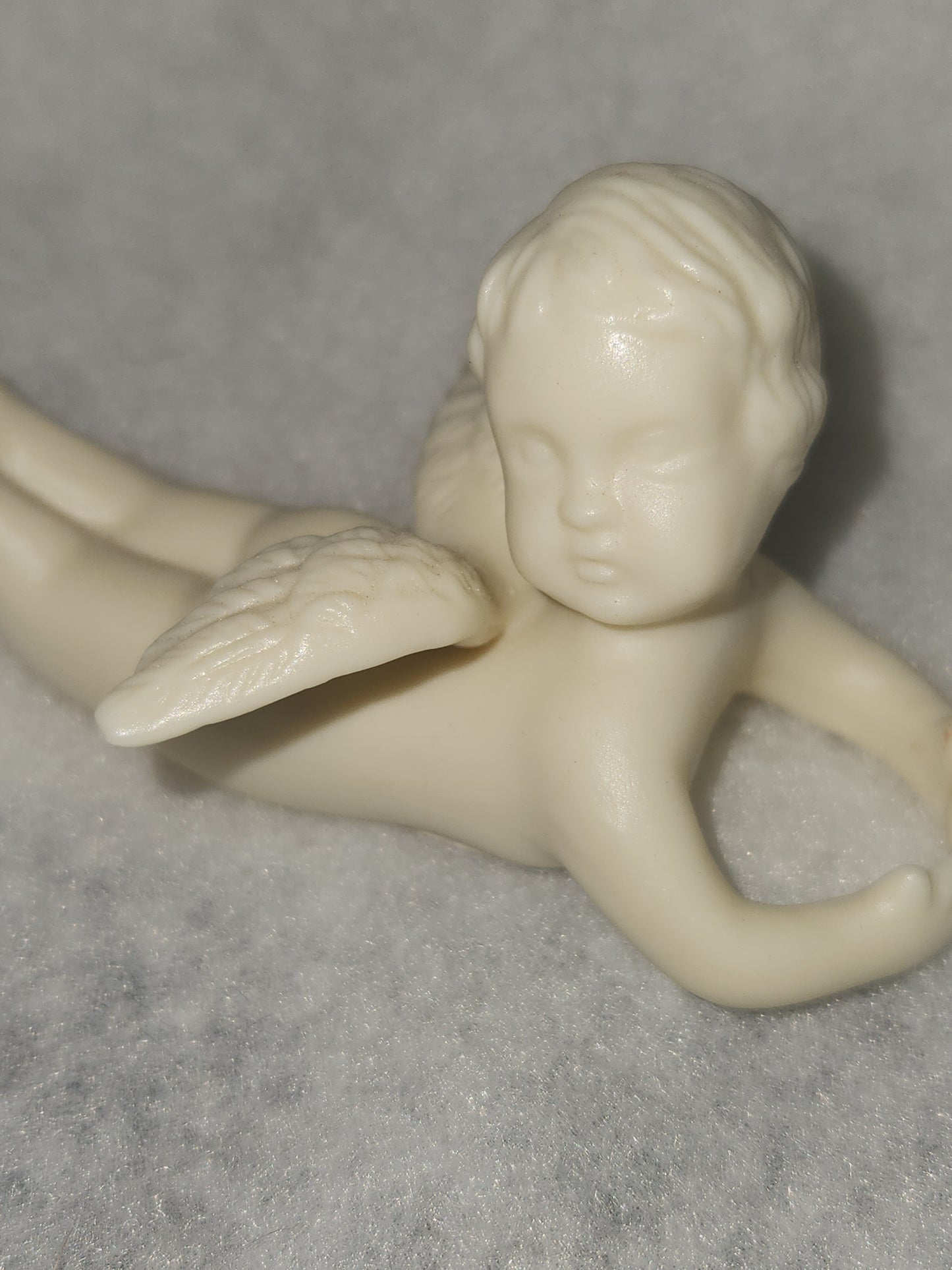 Vintage flying Cherubs Angels Fine Bisque Porcelain Candle Huggers China an69