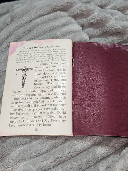 Vintage Softcover Booklet The Greatest Prayer the Mass Bruce Publishing 1934 AS IS ab99