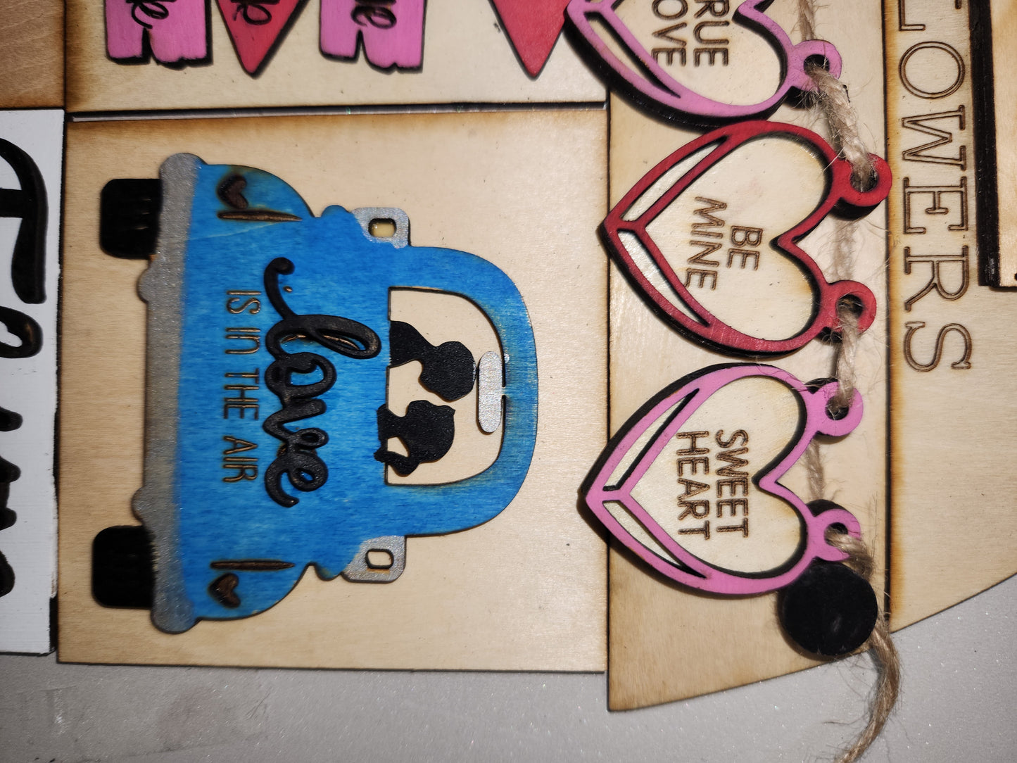 Valentine's day kit for interchangeable arch or rectangle frame. FRAME SOLD SEPARATELY