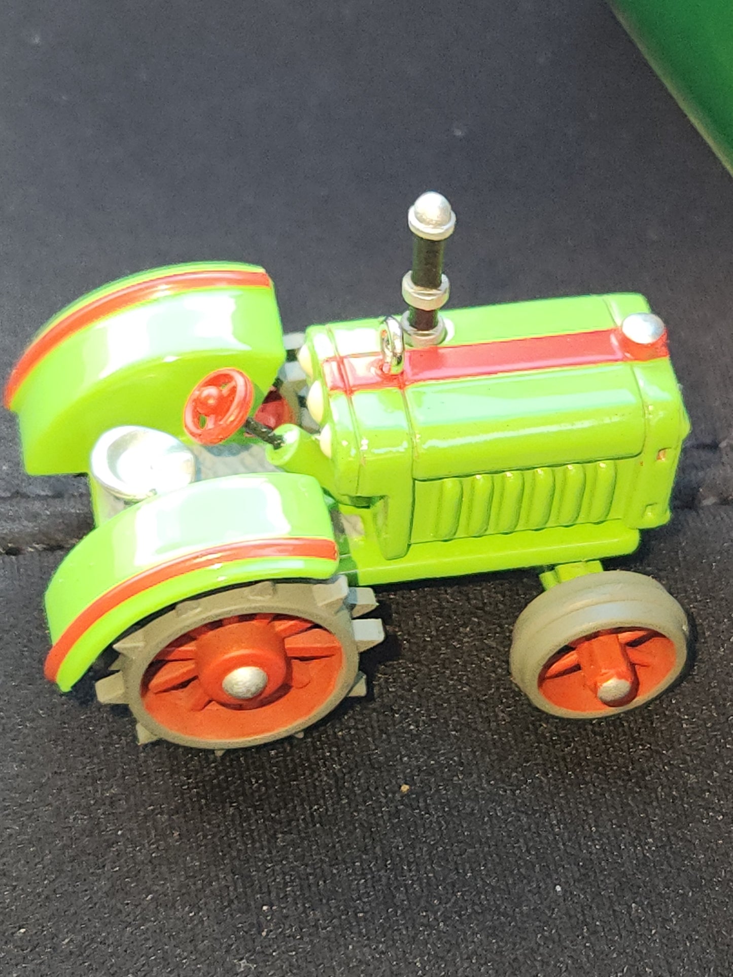 Vintage Hallmark Keepsake Ornament Antique Tractors Miniature Collector's Series 2004