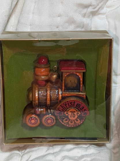 Vintage Hallmark 1976 Train Tree Trimmer Christmas Ornament h0211