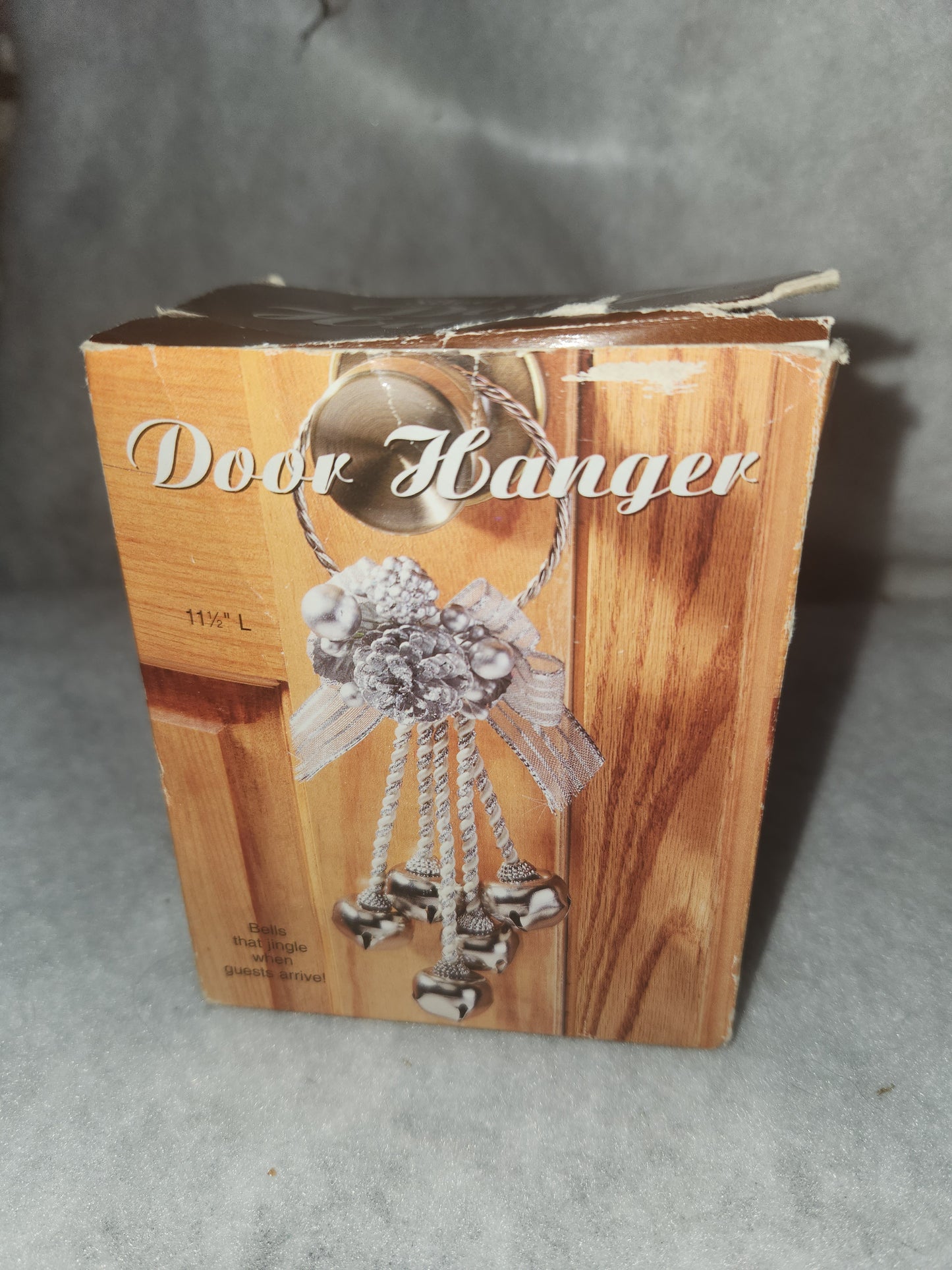 NOS GIFTCO SILVER BELL DOOR KNOB HANGER 12" LONG NEW IN BOX METAL dk7