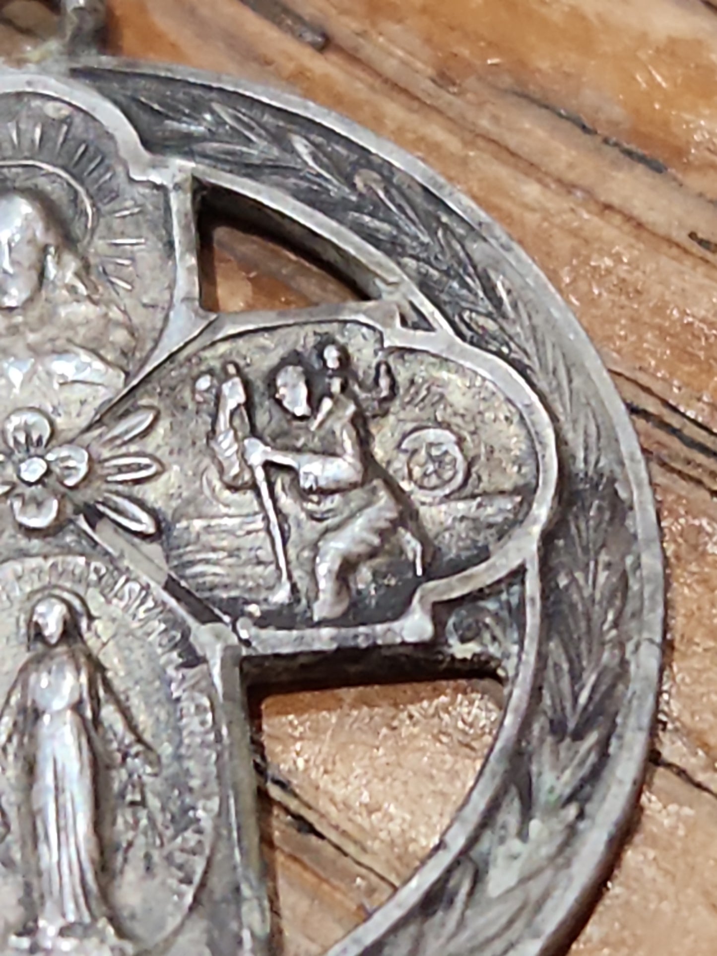 Vintage Sterling Silver Catholic 4 Way Cross Mary Jesus Medal Pendant cm71