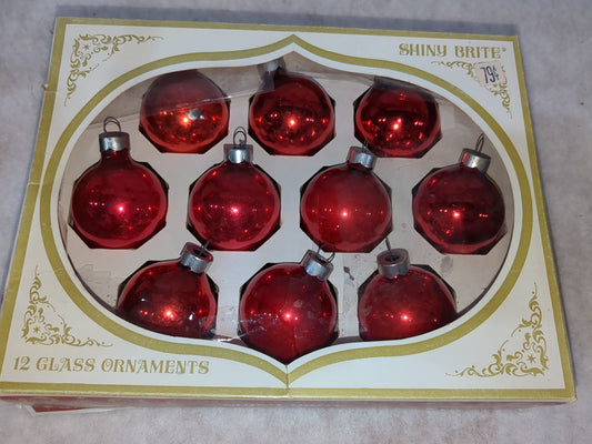 Box of Shiny Brite red ornament 1 1/2" box99