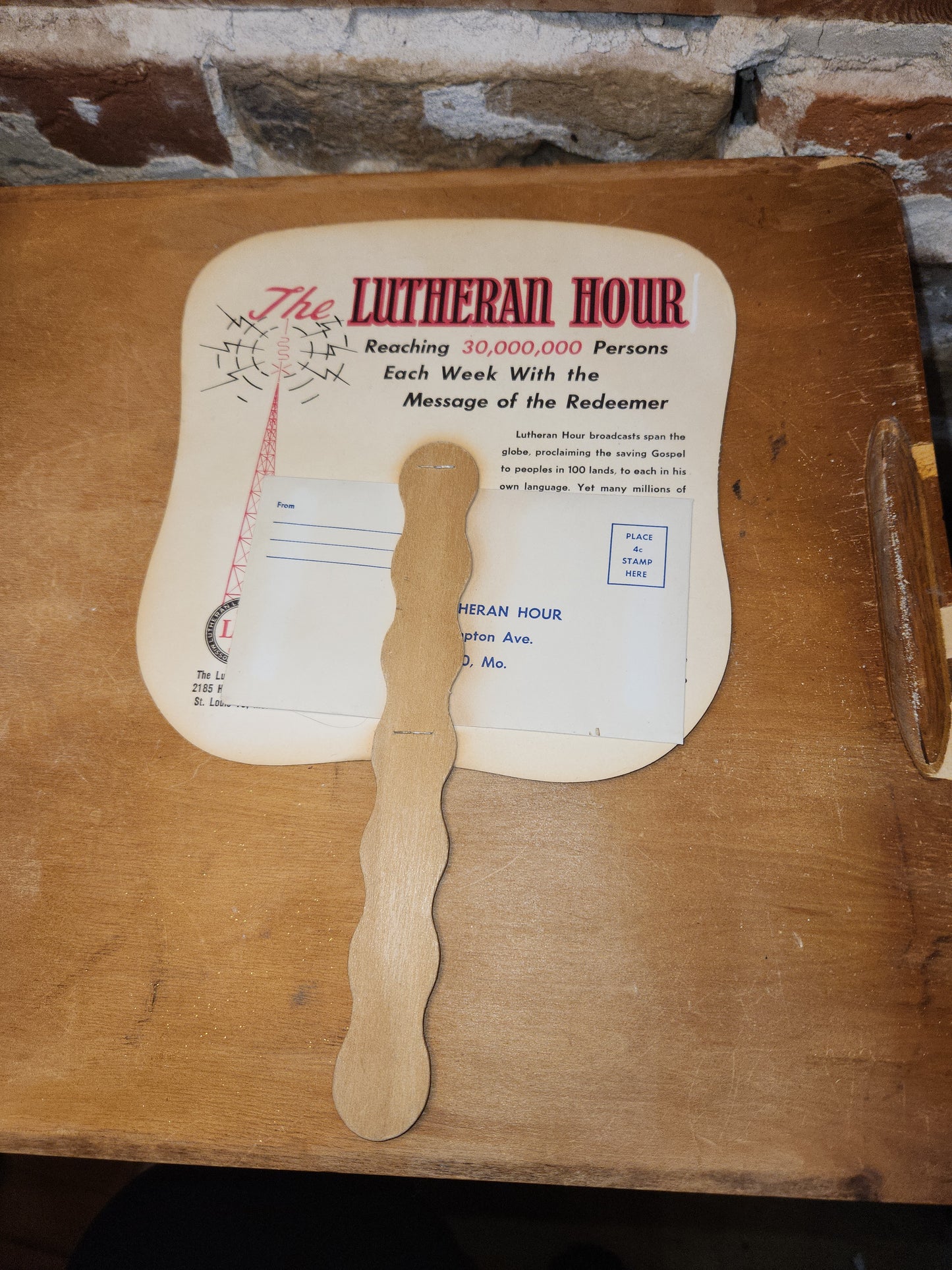 Vintage Advertising Hand Fan & Envelope Bringing Christ To The Nations Lutheran Hour St Louis 10, MO AS IS af4