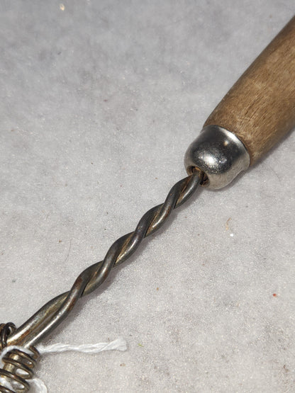 Vintage Plain Kitchen Tool Utensil Twisted Coiled Whisk Stainless Steel worn wooden handle ki68