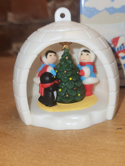 Vintage Avon Tree Ornament Winter Fun Igloo Penguin Christmas Tree 1983 av043