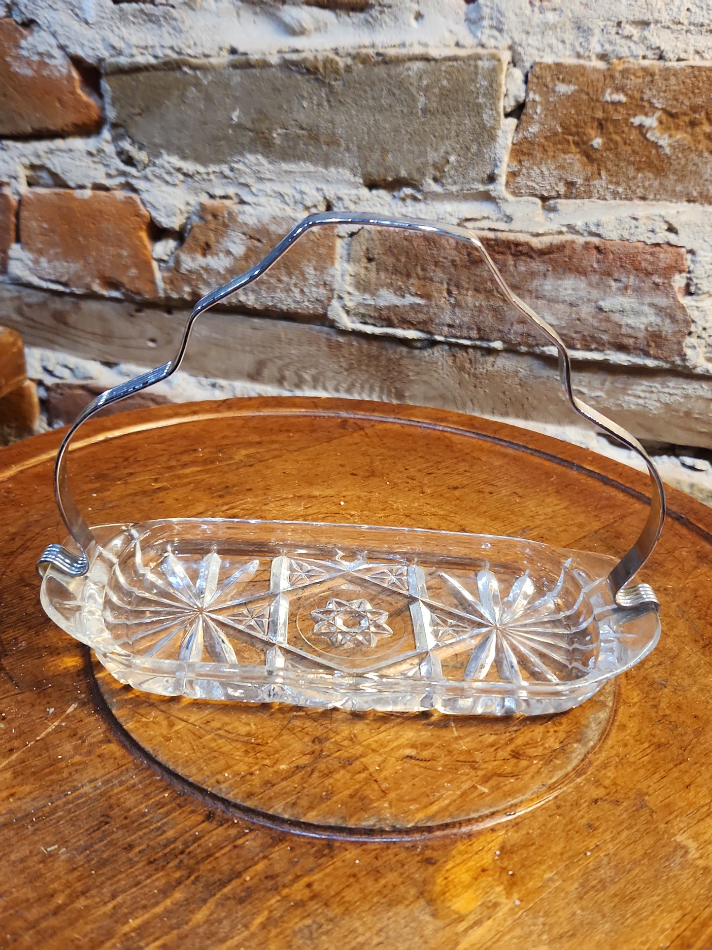 Vintage Anchor Hocking Cut Glass Butter Dish with Metal Handle kit70