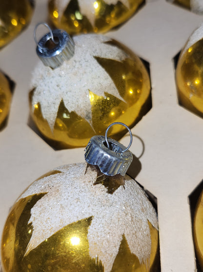 Vintage Shiny Brite ELEVEN 2 1/4" Glass Ornaments Gold Snow Capped With Mica ONE MISSING bo192
