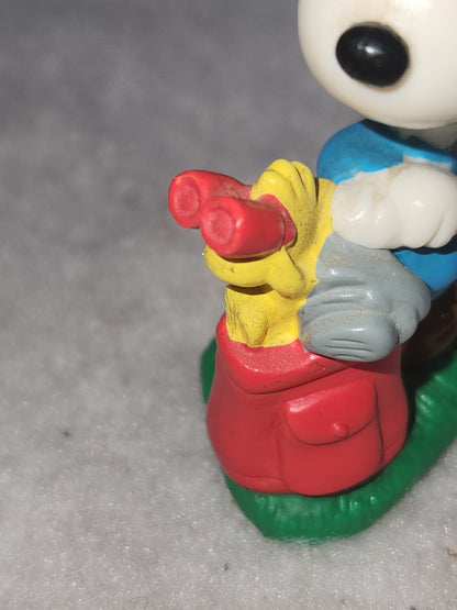 Vintage Peanuts Snoopy Woodstock Golf Golfing United Syndicate Inc. Toy11