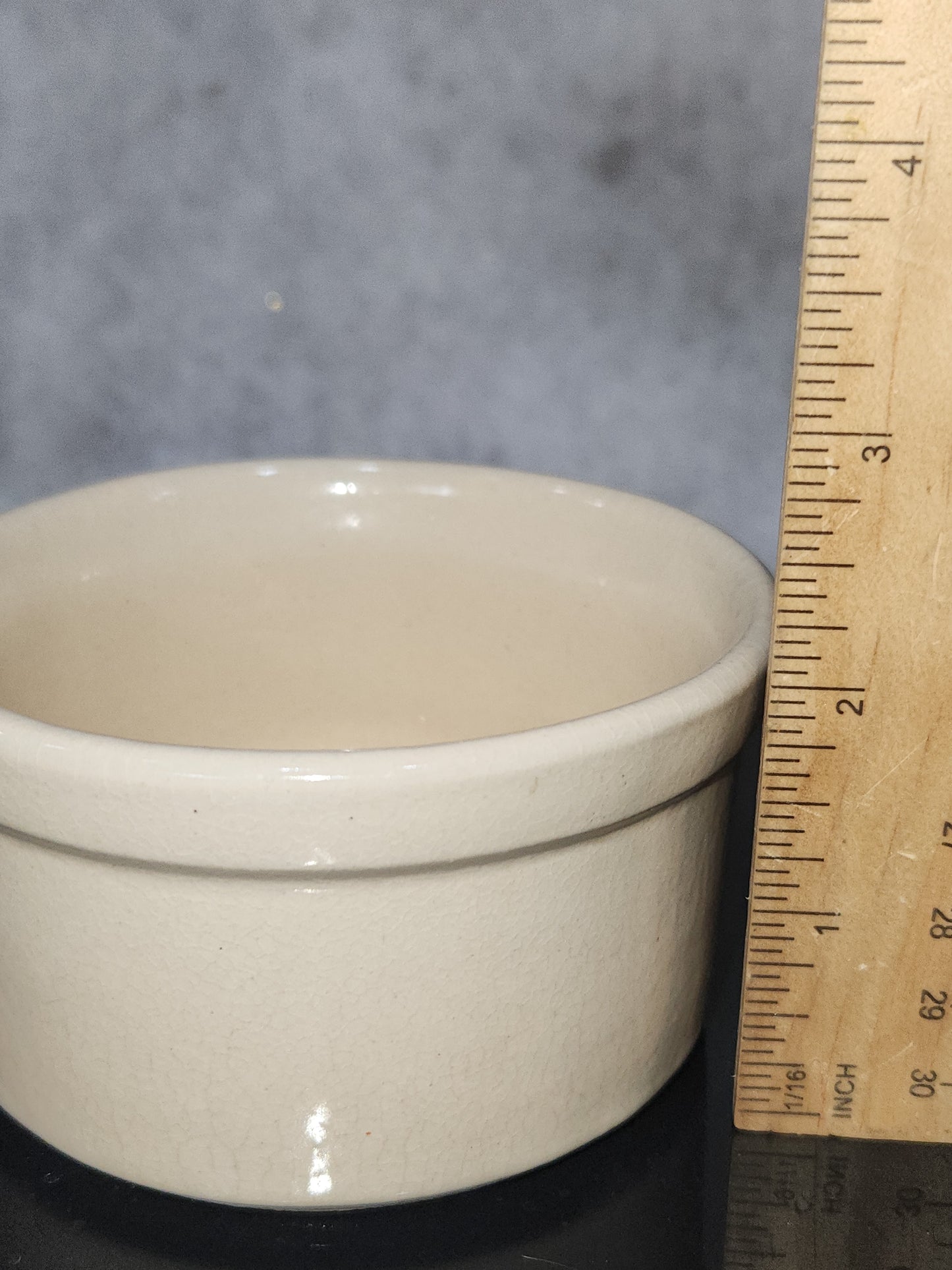 Vintage R.R.P.Co. Roseville Pottery 4" Crock Ohio USA Ramikin Dip cr99