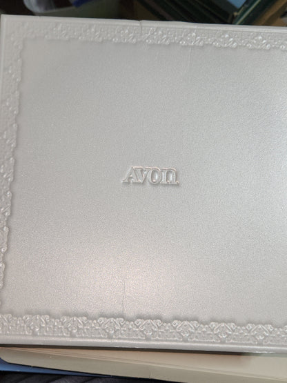 Vintage Avon Christmas 1978 Trimming the Tree Plate with Original Box. Enoch Wedgewood England