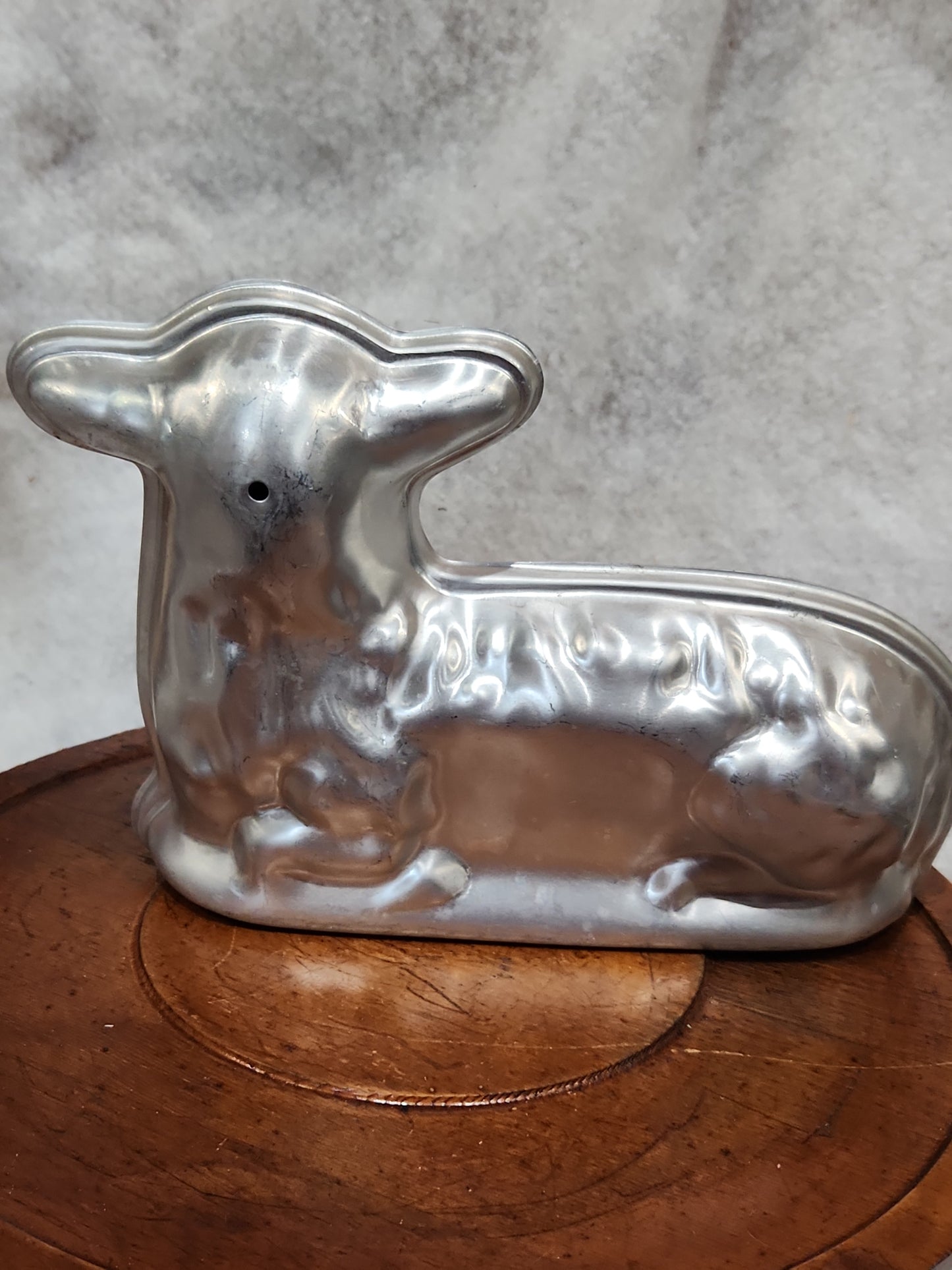 Vintage Aluminum 3-D Cake Pan Lamb laying 2 pieces al8761