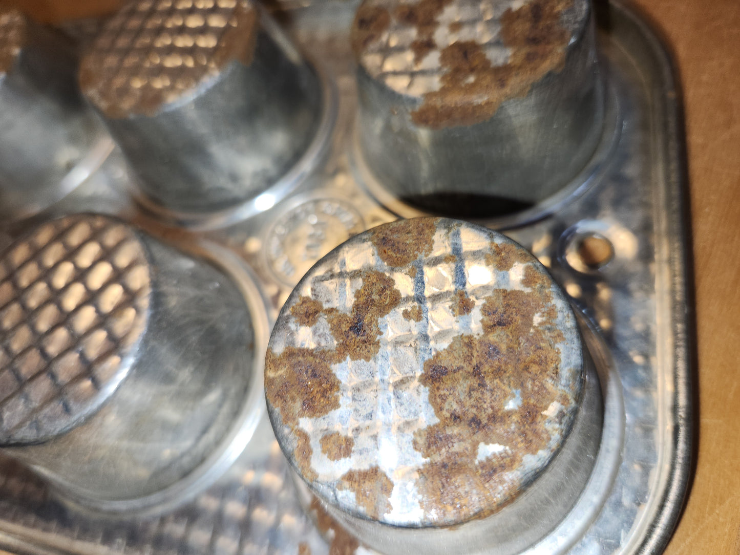 Vintage Ovenex Waffle Pattern Mini Cupcake Muffin Tin 8 muffins kit09