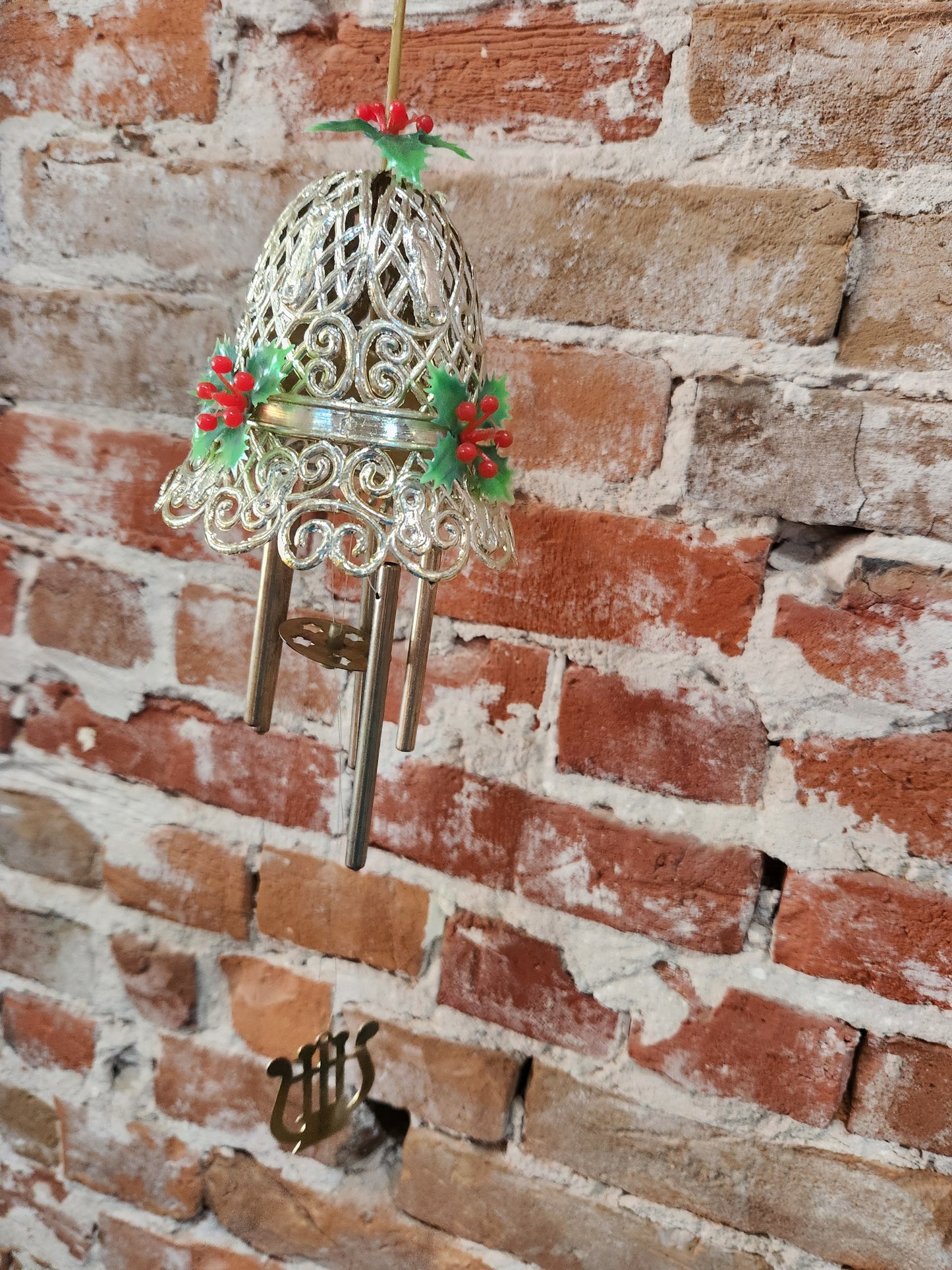 Vintage plastic filigree bell windchime Christmas 0204