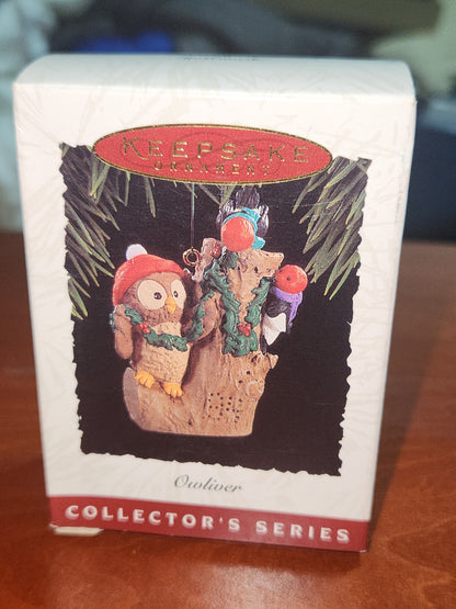 Vintage Hallmark Keepsake Ornament Owliver Owl 3rd in Series 1994 miniature