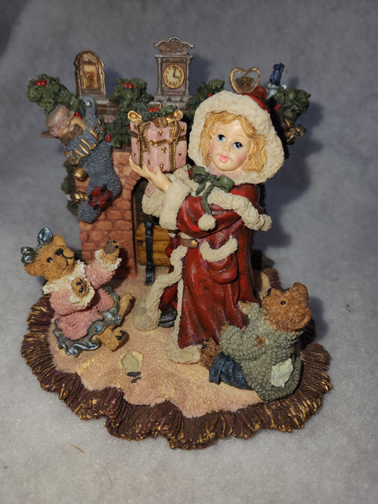 Vintage Boyds Yesterday's Child Celebration Series Sandra Claus Christmas Morning 1998 bbsandra