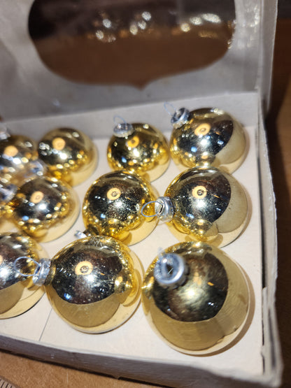 Box of Shiny Brite gold ornaments .98" 1" 25mm box of 12 bO02