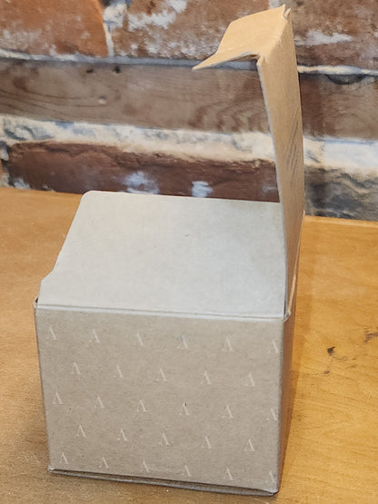 Vintage Avon Christmas Ornament Santa Delivering Gifts With Tree Fireplace Cat Kitten av018