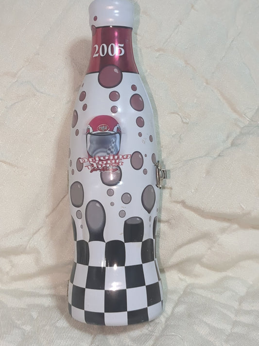 2005 Driving you Thirst Coca-Cola Coke and NASCAR hindged tin cct3