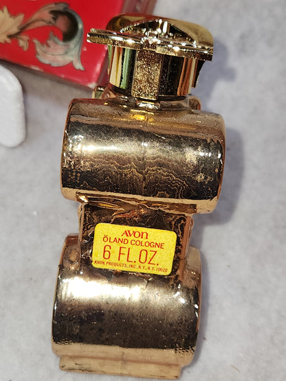 Avon Decanter First Volunteer gold fire truck Oland Cologne av561