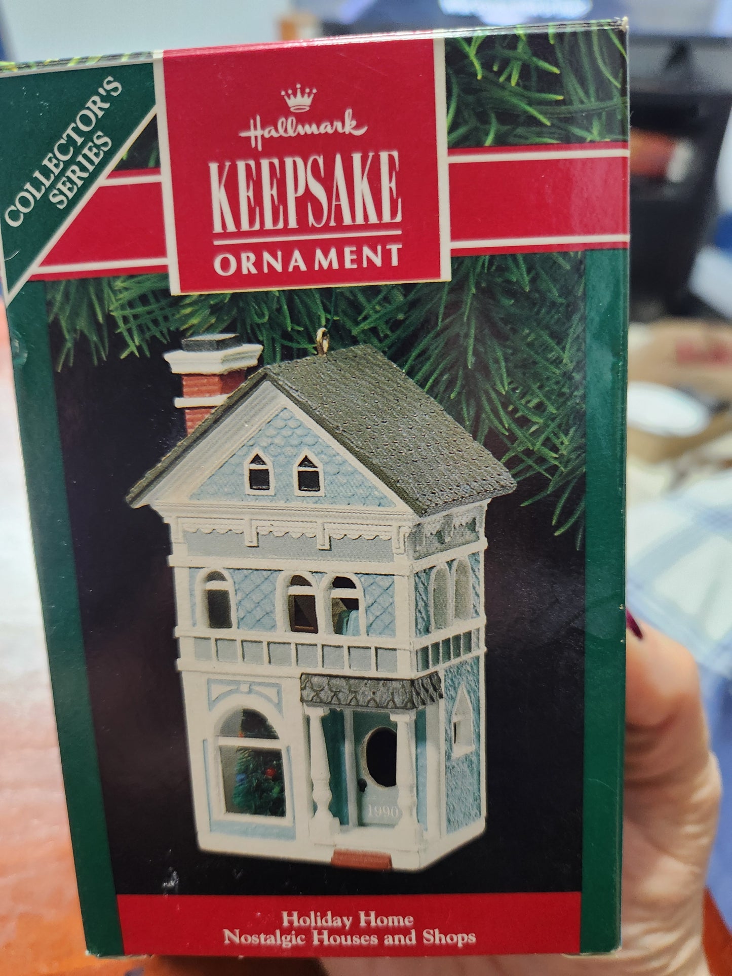 2010 a colonial Christmas Ornament Hallmark Nostalgic Houses, Shops, and Village. 27th in series. has original box