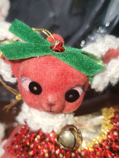2 Vintage flocked push pin reindeer ornaments  3.5" chr120
