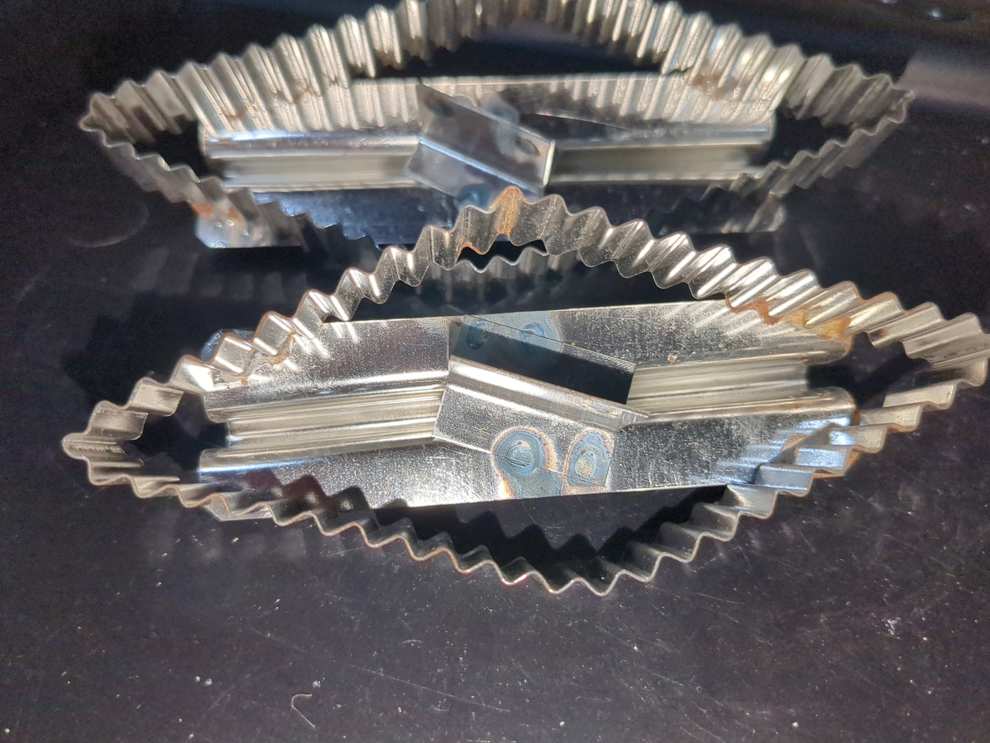 Vintage aluminum wrap biscuit cutter kinda diamond shape cc100