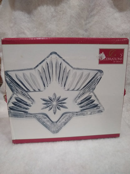 Mikasa Celebrations Holiday Star Collection Star Dish mik8