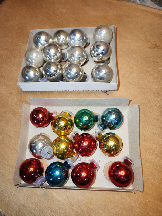 Vintage Mercury Glass Feather Tree Ornaments 24 Pieces Plastic Tops