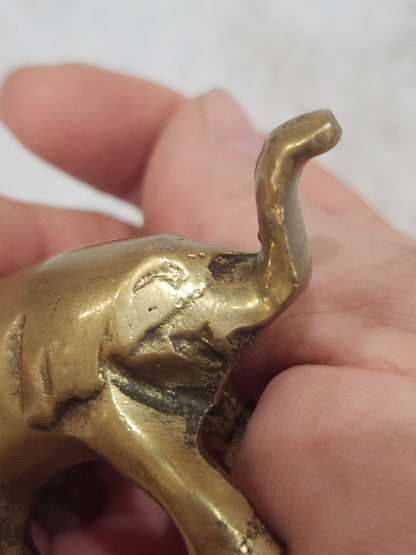 Miniature brass elephant br88