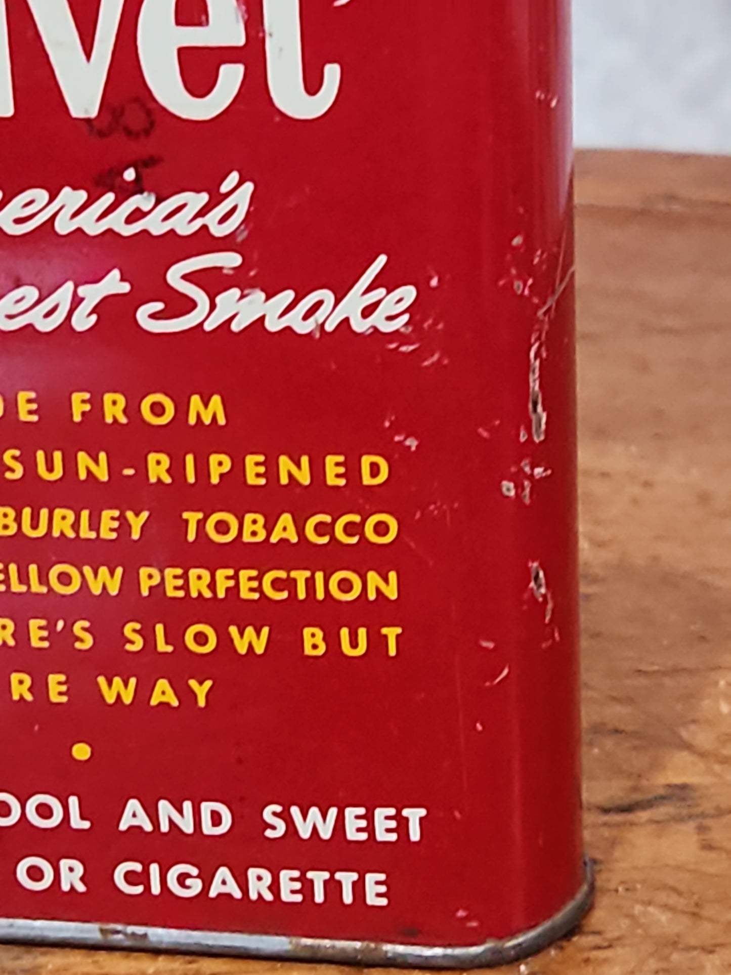 Vintage Tobacco Velvet pipe and cigarette 1 1/2 oz  Kentucky tin977