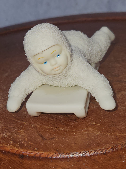 Vintage Snowbabies Department 56 Hold On Tight Has original box 1988 #79561. Retired. Sb91 Snow Baby