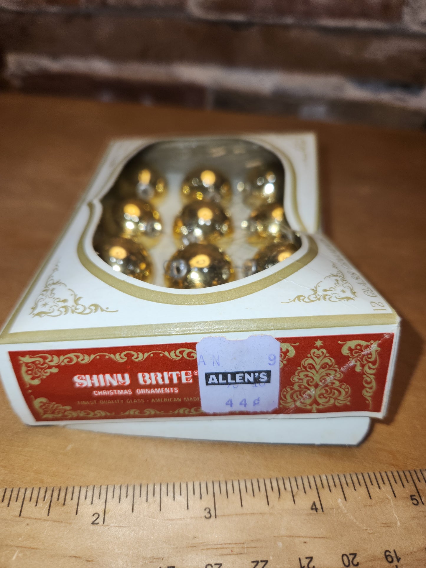 Box of Shiny Brite gold ornaments .98" 1" 25mm box of 12 bO03 box as is